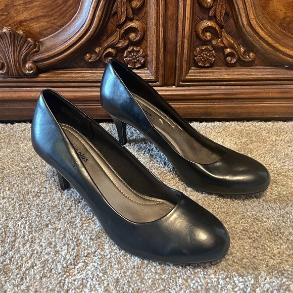 Comfort Plus by Predictions Black Heels Women's Size 12 - Picture 1 of 8